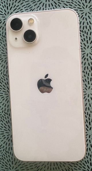 iPhone 13 256GB Rosa – Batería nueva + Cable