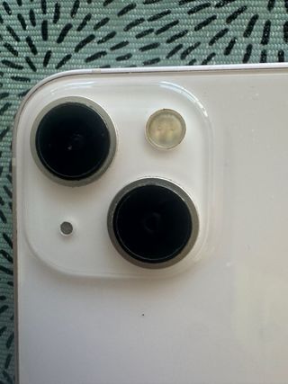 iPhone 13 256GB Rosa – Batería nueva + Cable