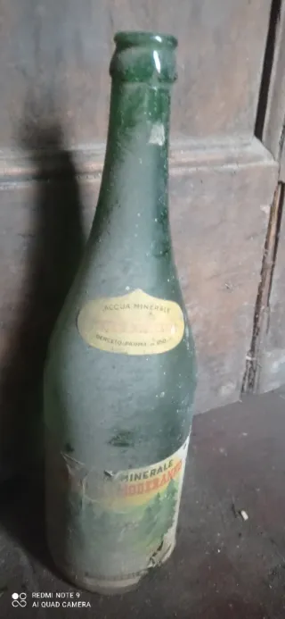 Bottiglia Acqua Minerale Vintage