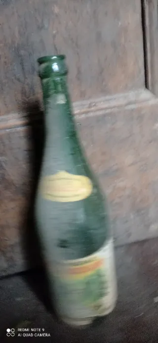 Bottiglia Acqua Minerale Vintage