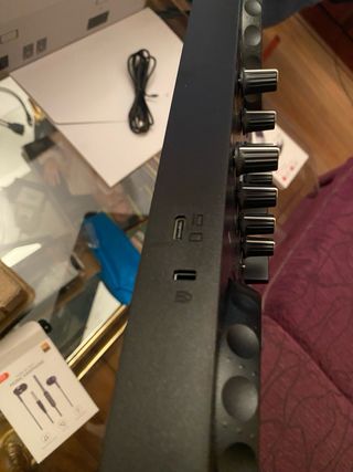 Mesa de mezclas AlphaTheta DDJ-FLX2