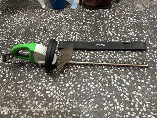 Cortasetos VIKING + kit completo jardinería y desb