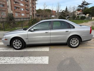 Volvo S80 2003