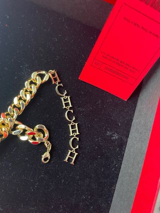 Collar Carolina Herrera CH Dorado