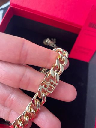 Collar Carolina Herrera CH Dorado