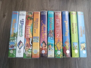 Lote 10 VHS Disney Clásicos