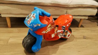 Moto Patrulla Canina