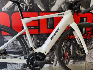 Bici Eléctrica Berria Belador Elite 105