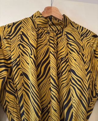 Vestido midi estampado cebra