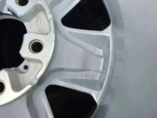 Opel Frontera 1998 - Llanta de 16" Nueva