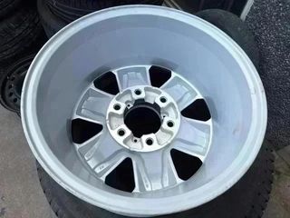 Opel Frontera 1998 - Llanta de 16" Nueva