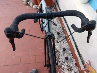 Bicicleta Triban RC120 Carretera/Gravel Gris