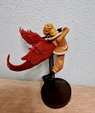 Figura Hawks Amazing Heroes Vol.12 Banpresto+Manga