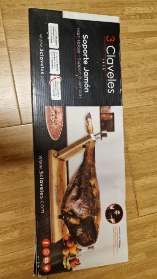 Soporte Jamonero Abatible (3 Claveles).