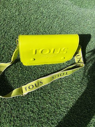 Tous green bag style