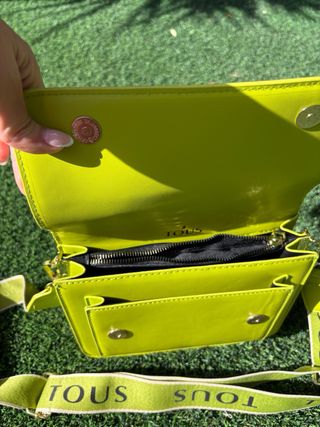 Tous green bag style