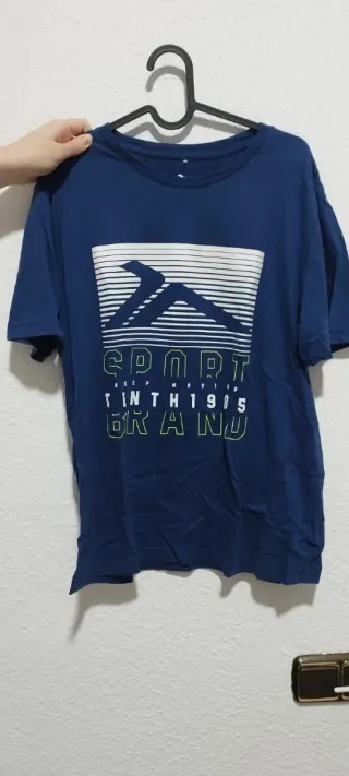 Conjunto de Camisetas para mujer y hombre.