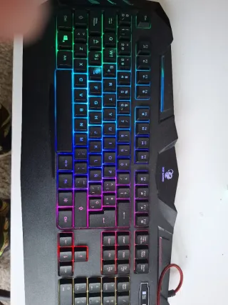 Teclado Deep Gaming Negro RGB