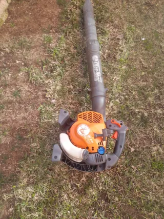 Sopladora OLEO MAC BV 250