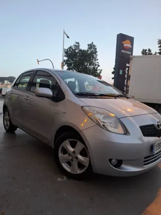 Toyota Yaris 2006