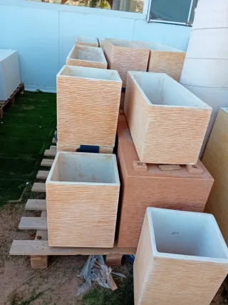 Macetero piedra blanco cuadrado y rectangular