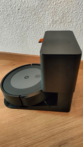 Robot Aspirador Roomba J7+ con Accesorios