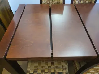 Mesa Comedor extensible + regalo sillas