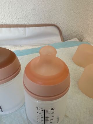 2 Biberones Suavinex (sin usar)