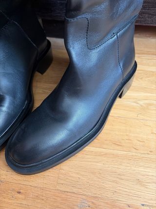 Botas altas piel Zara