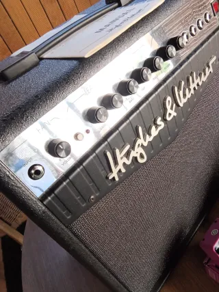 Guitarra Jackson Roja + Ampli Hughes & Kettner