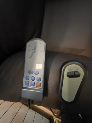 Sillón de masajes polipiel marron