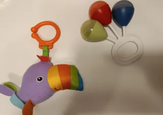 Lote juguetes bebé: Tucán y sonajero