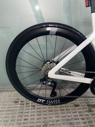 Ruedas DT Swiss ARC 1400 Dicut DB 50mm