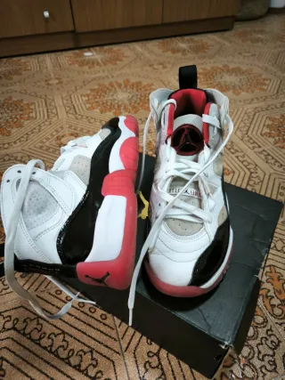 Zapatos Jordan Jumpman Two talla 37.5