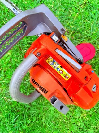 Motosierra de poda Husqvarna T435