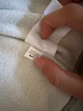 Chaqueta Nike Gris con Cremallera