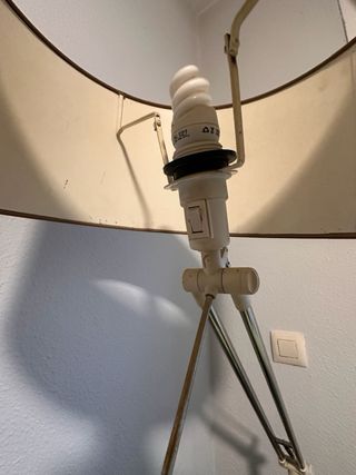 Lámpara de pie articulada metal y tela