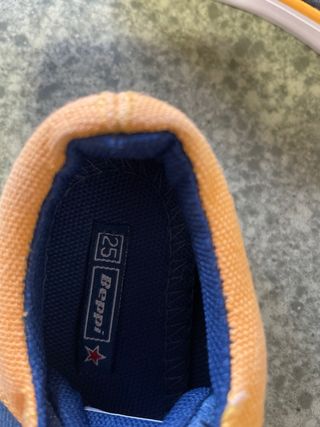 Zapatillas deportivas niño Talla 25