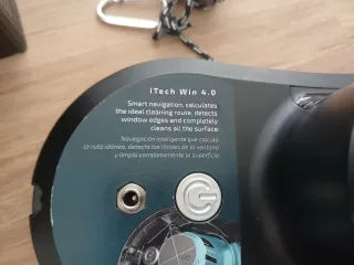 Robot Limpia Cristales Conga 870 Connected