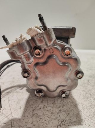 Compresor aire citroen 8fk351134331 xsara 313226