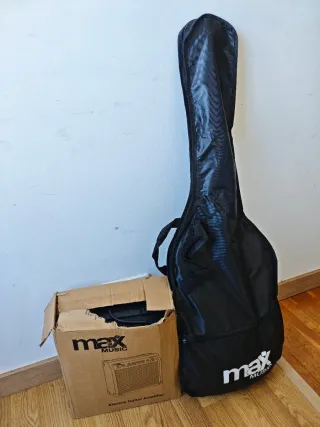 Max Gigkit Guitarra Eléctrica + Amp +