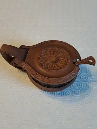 Formaggiera simil legno  e vetro