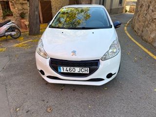 Peugeot 208 2015