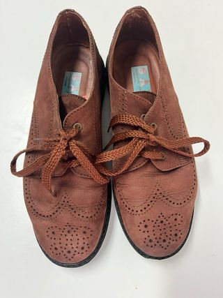Zapatos de piel para niño