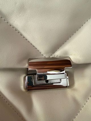 Bolso Zara Hueso Acolchado Cadena