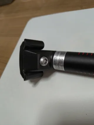 Tija de sillín Cube Negra