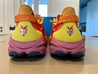 Hoka Speedgoat 6 Talla 44 2/3 Nuevas