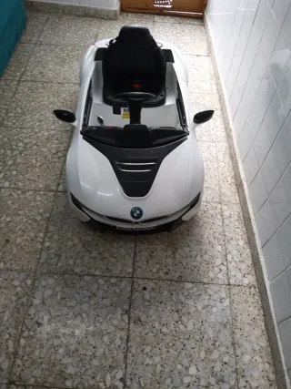 Coche eléctrico BMW i8 Coupe para niños