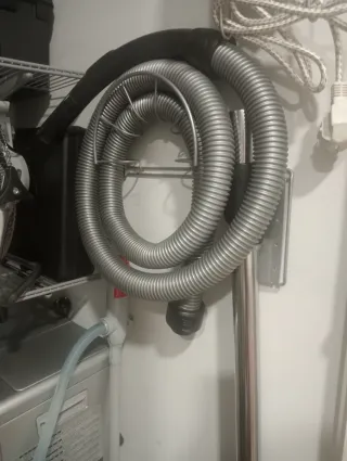 Aspiradora Nilfisk Plata