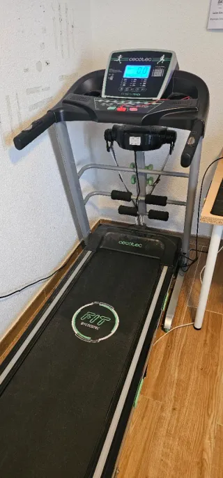 Cinta de correr Cecotec Extremetrack